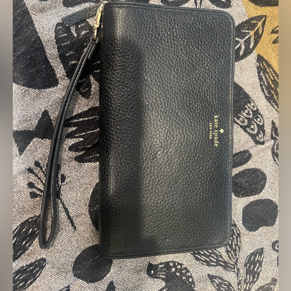Kate Spade Wallet with Leather Wrist Handle